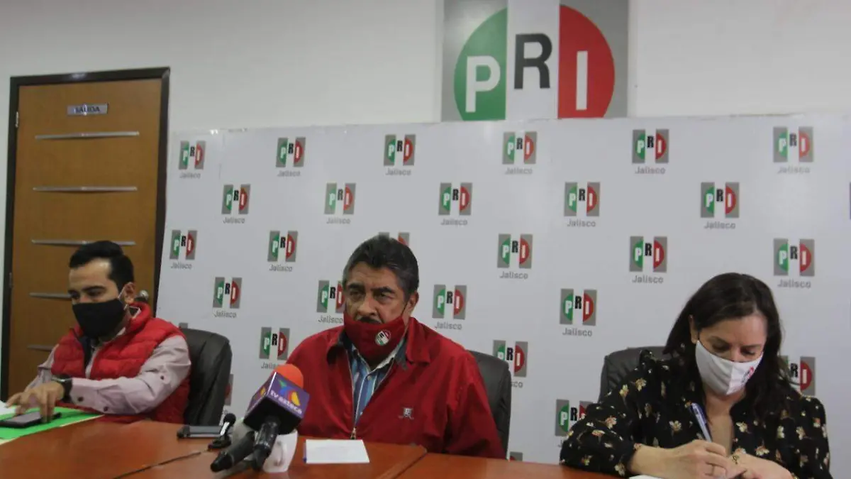 Rueda de prensa PRI